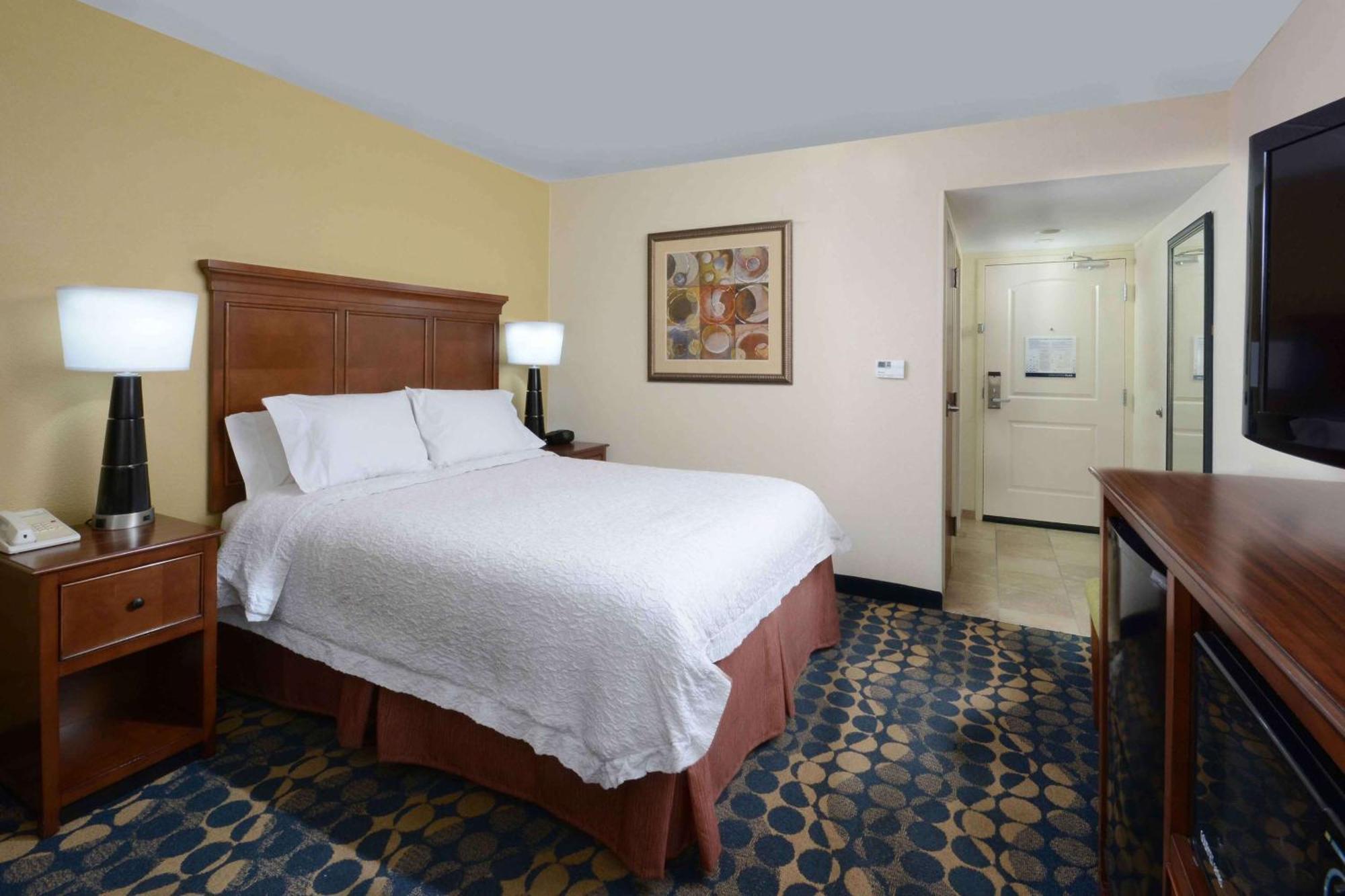 Hampton Inn Fayetteville Fort Bragg Ngoại thất bức ảnh