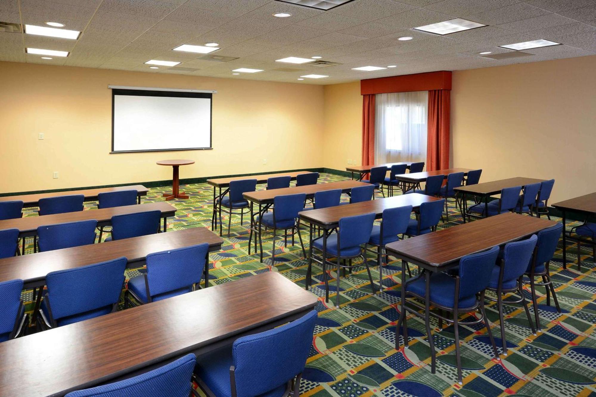 Hampton Inn Fayetteville Fort Bragg Ngoại thất bức ảnh
