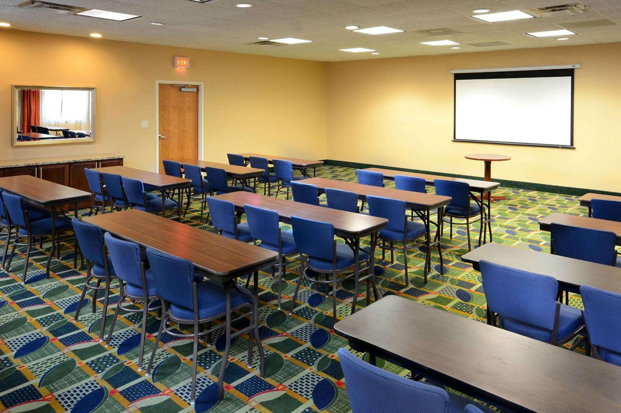 Hampton Inn Fayetteville Fort Bragg Ngoại thất bức ảnh